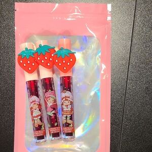Strawberry Delight Lip Gloss Trio